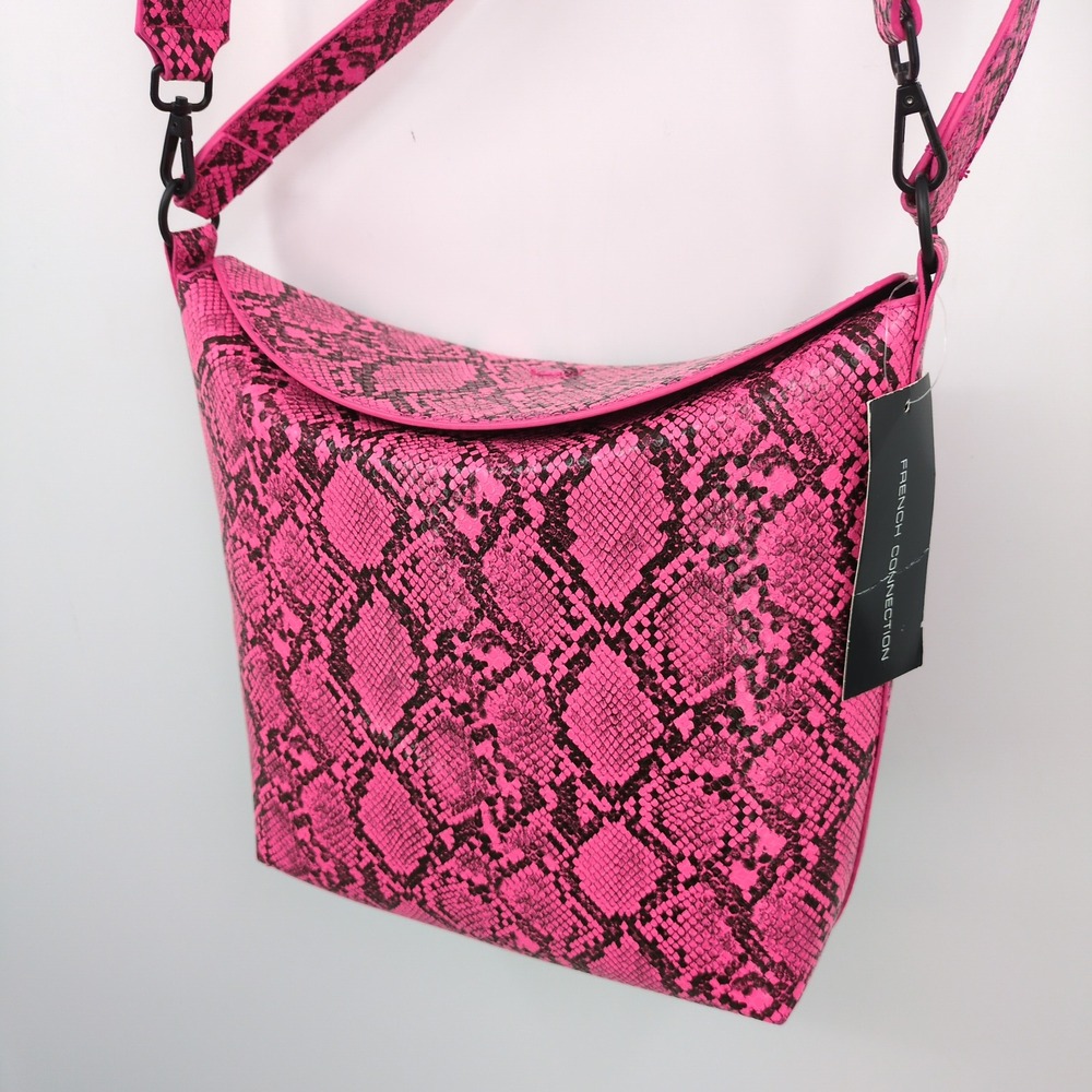 French‎ Connection Lucy Neon Pink Snakeskin Bucket Crossbody Bag NWT - Picture 2 of 11